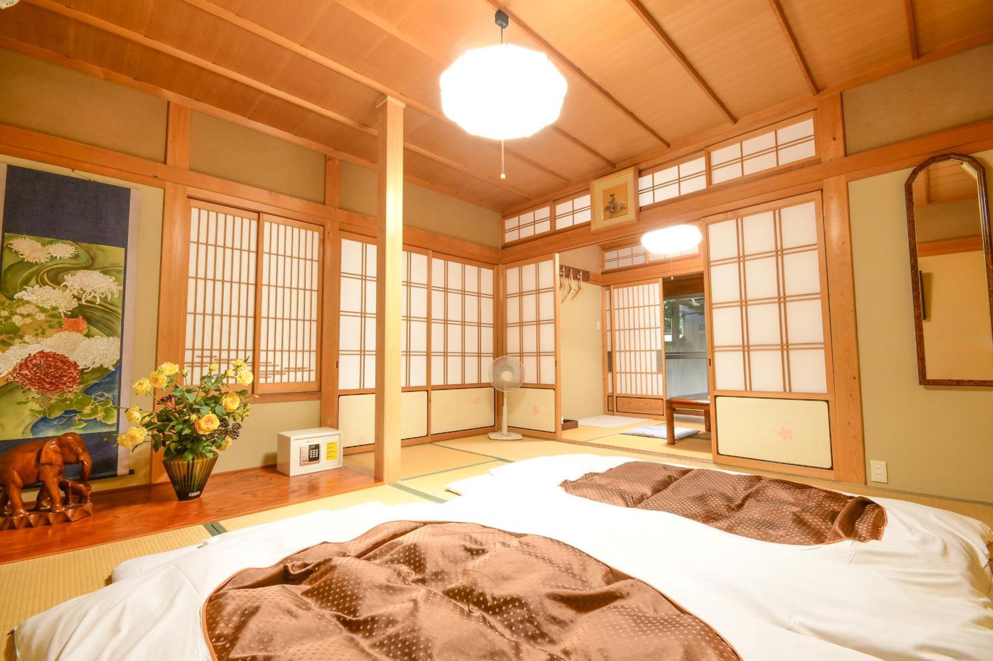 Koyasan Sanadabo Rengejoin Hotel Exterior photo